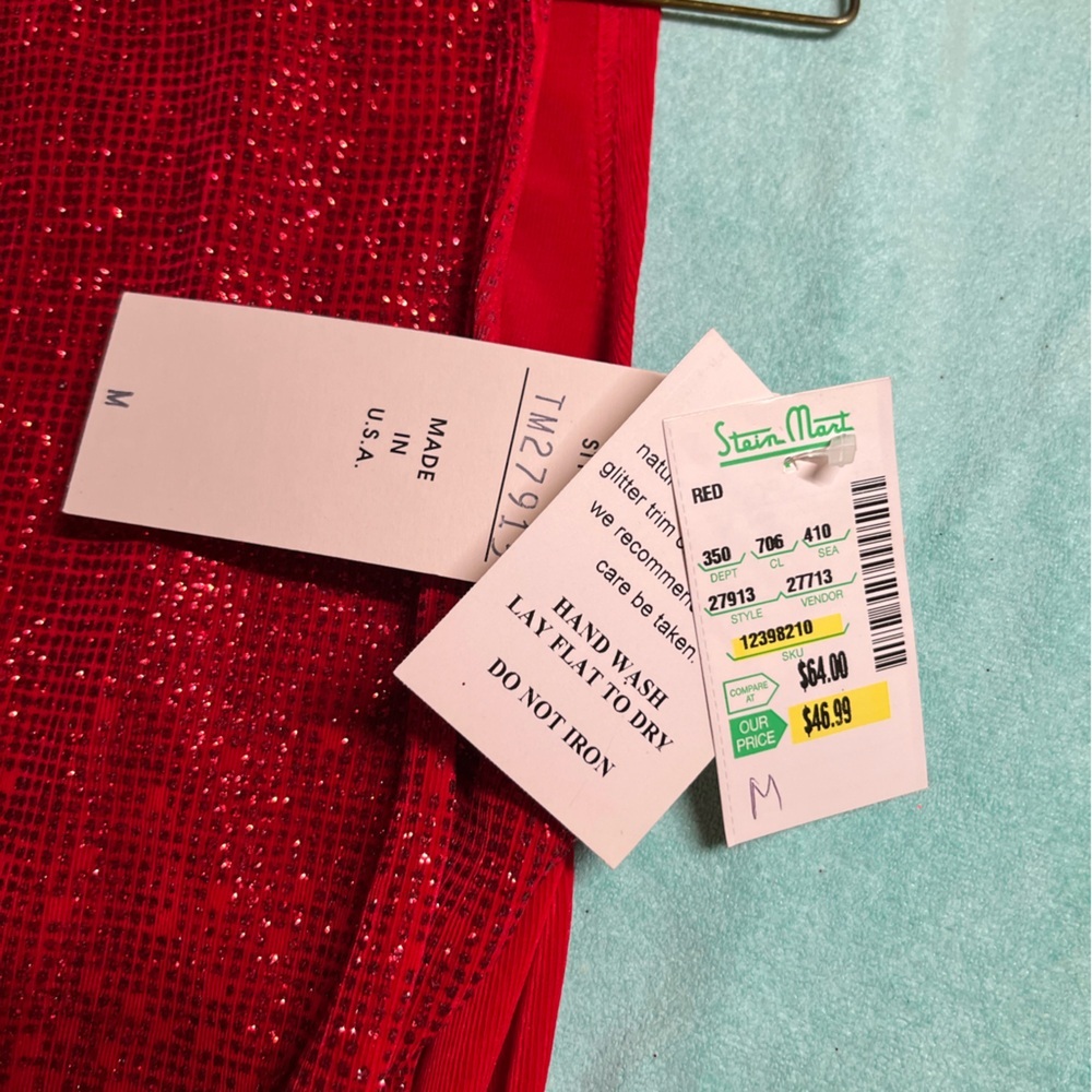 1/$10 or 2/$15 Red Glitter Short Sleeve Spandex Top, The Travel Collection - Picture 12 of 13